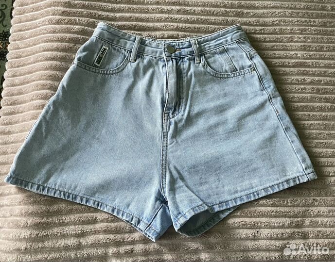 Женские шорты