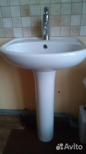 Раковина с тумбой бу