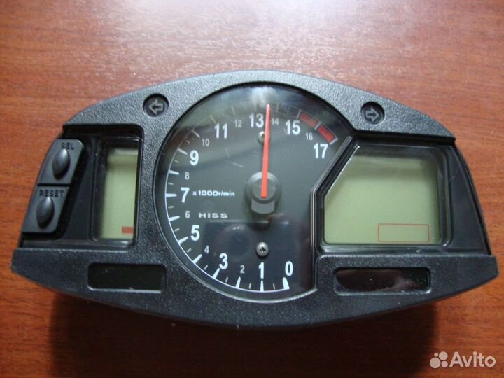 Продам Приборная панель на honda cbr 600 rr