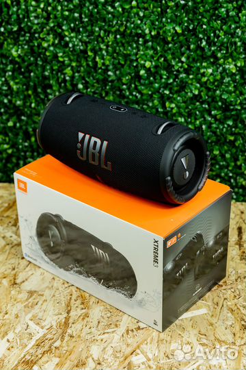 Портативная колонка JBL Xtreme 3