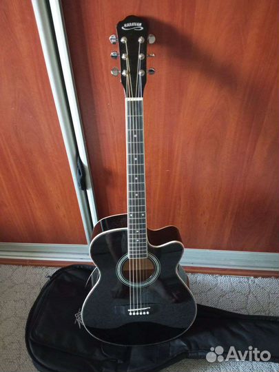 Гитара 6и струнная