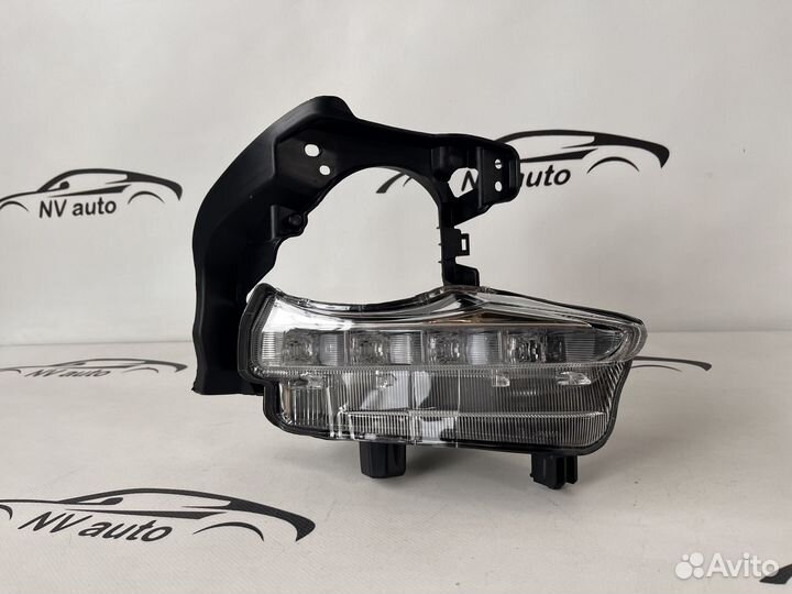Toyota highlander 3 лед дхо правая 13-15