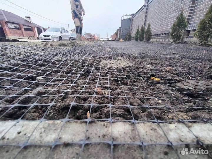 Сетка от Кротов Ландшафтная для рулонных газонов