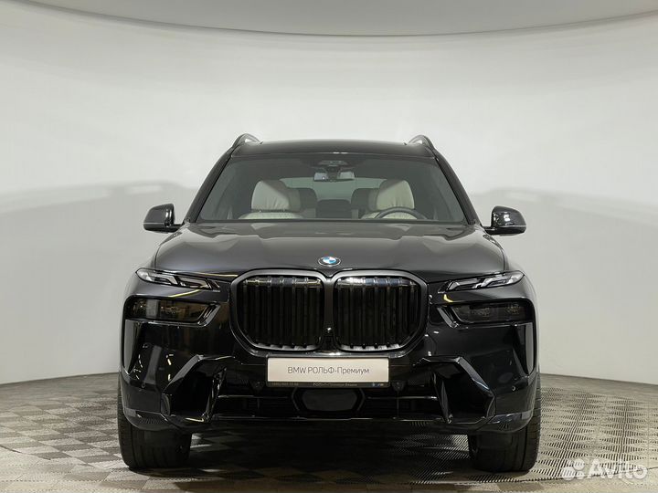 BMW X7 3.0 AT, 2023