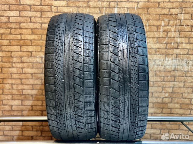 Bridgestone Blizzak VRX 245/45 R19