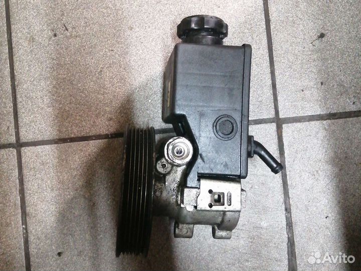 Насос гидроусилителя Ssang Yong Actyon Sport 2006