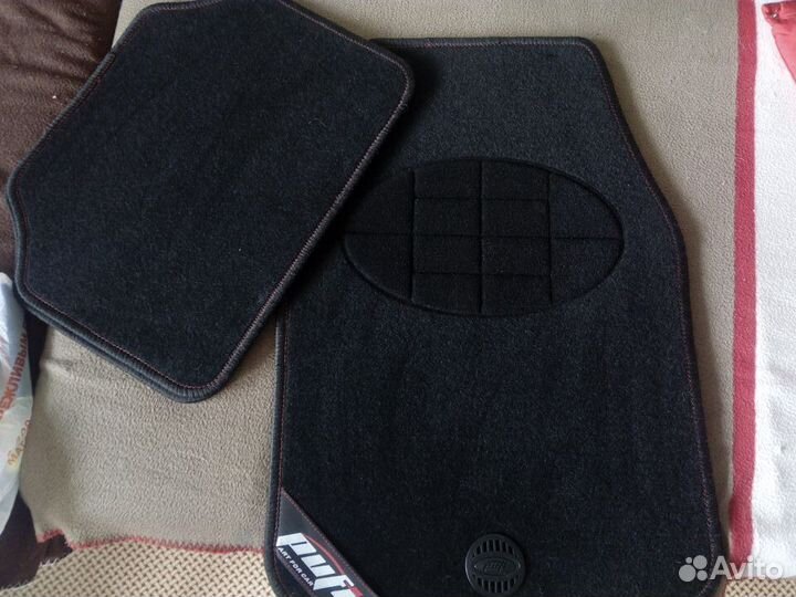 Ковры универсальные для авто
