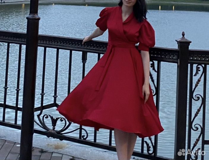 Вечернее платье