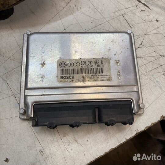 Блок управления двигателем Volkswagen Passat B5