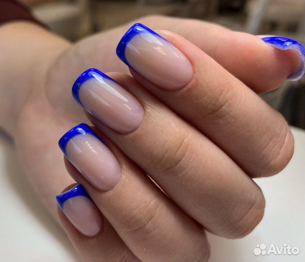 Требуется модель на маникюр