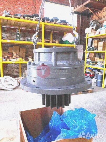 Редуктор поворота K1004160A