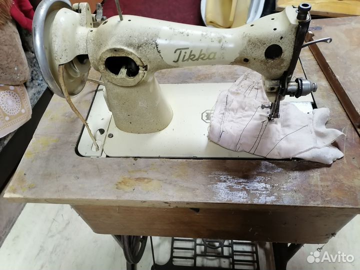 Швейная машина tikka