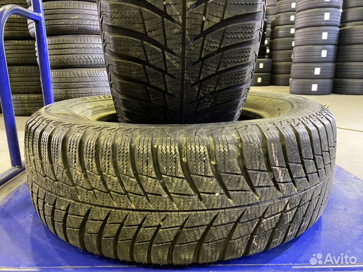 Bridgestone Blizzak LM-001 205/65 R15 94H