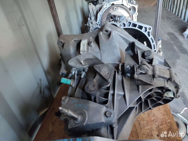 Коробка передач МКПП Ниссан Тиида 1.8