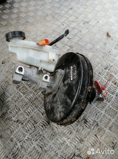 Вакуумный усилитель Nissan Almera G15 1.6K4M 2015