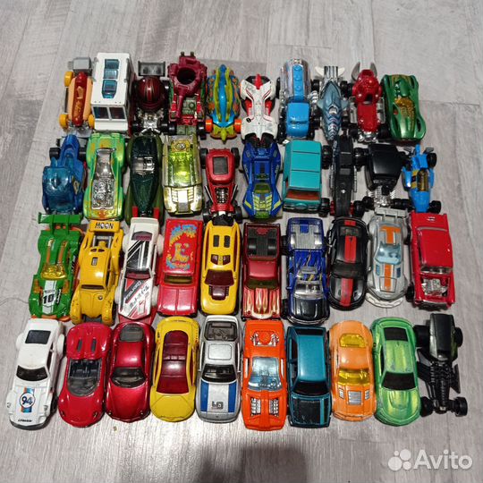 Машинки хотвилс hot wheels