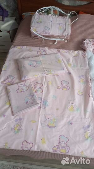 Бортики в кроватку