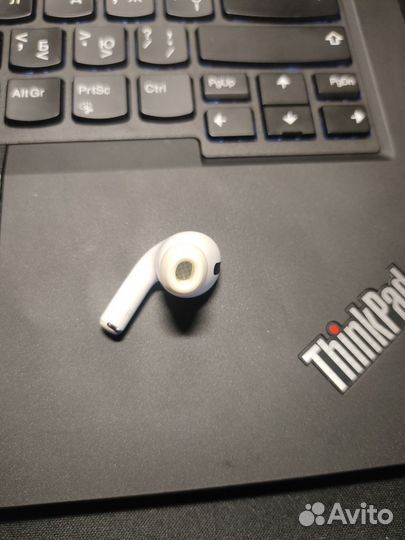 Правый наушник Airpods Pro