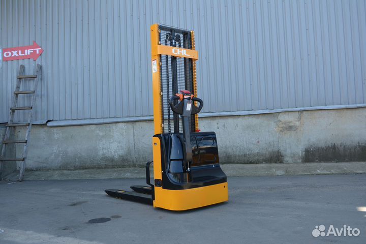 Штабелер самоходный CHL 1200 кг 3000 мм