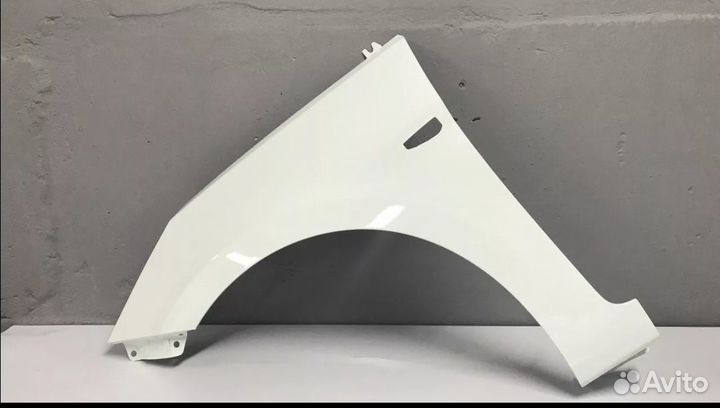 Крыло Солярис 1.Белый