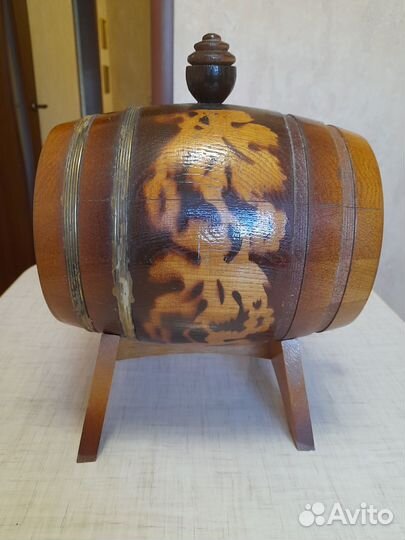 Бочонок для вина