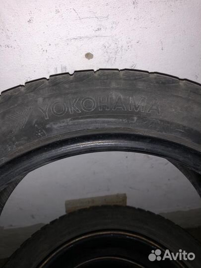 Yokohama Ice Guard IG30 215/50 R17