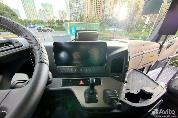 Mercedes-Benz Actros, 2023