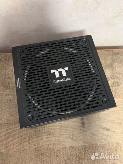 Блок питания Thermaltake Toughpower GF1 850W
