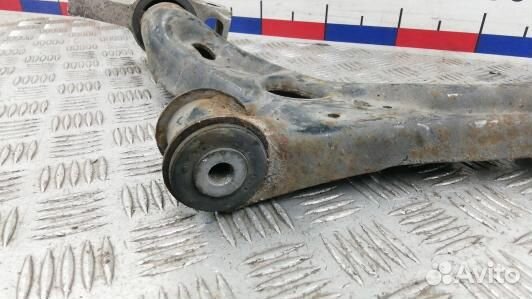 Рычаг передний нижний левый volkswagen passat B7