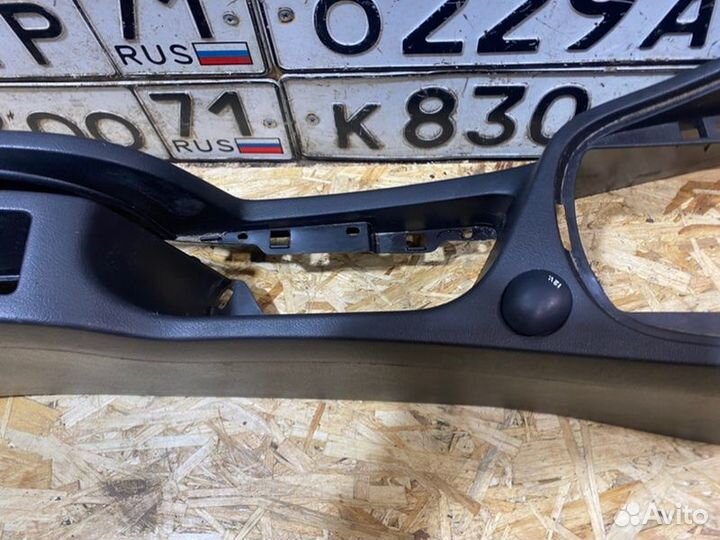 Центральная консоль Peugeot 307 SW 2004