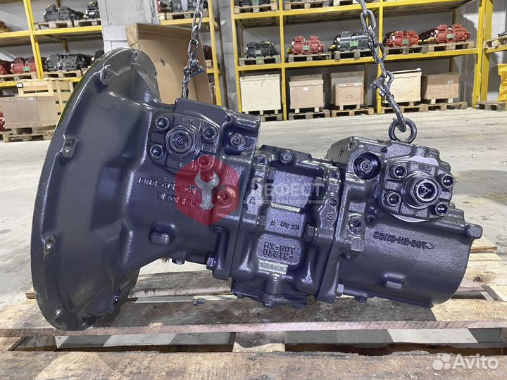 Основной насос Komatsu PC400-6