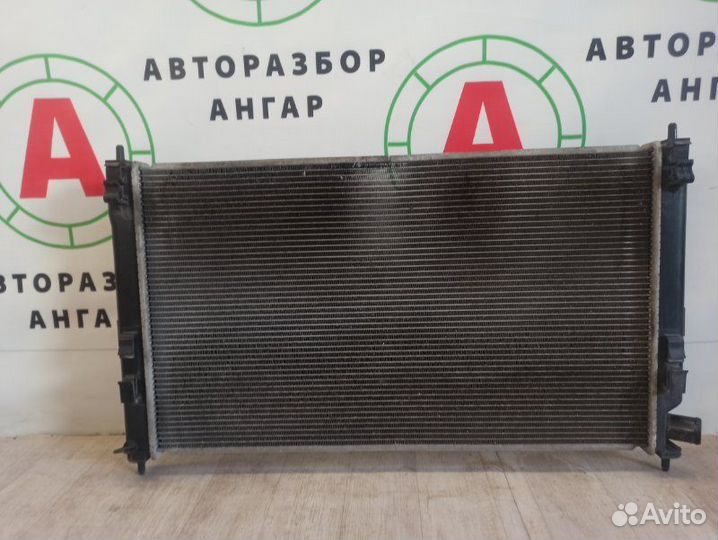 Радиатор охлаждения двигателя Mitsubishi Lancer 10