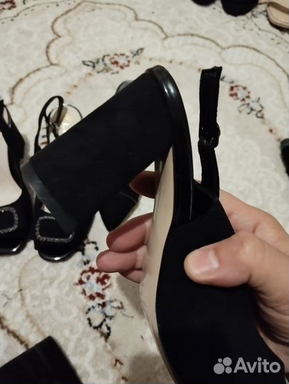 Женская обувь. 37 размер. Цена за 2 пары