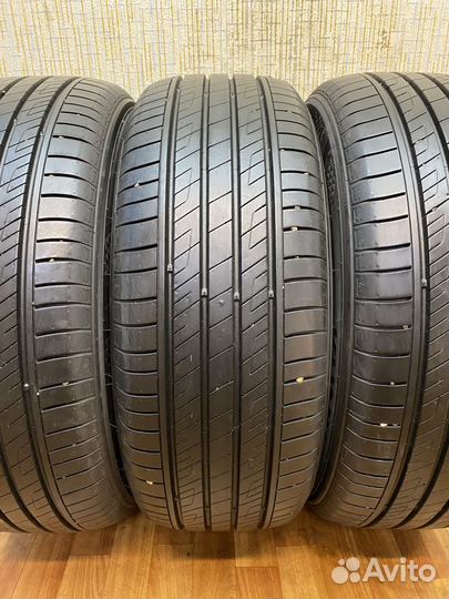 Kumho Solus HS63 235/55 R18