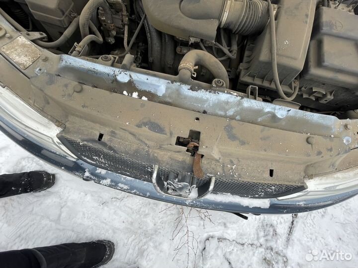 Пежо 406 Решетка радиатора peugeot 406