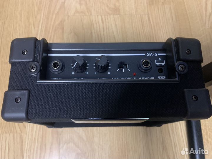 Комплект Электрогитара и Комбо + чехол + шнур