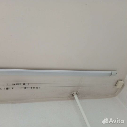 Потолочный карниз-струна