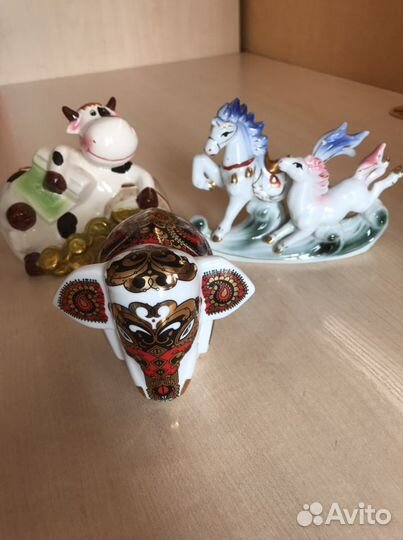 Керамические статуэтки