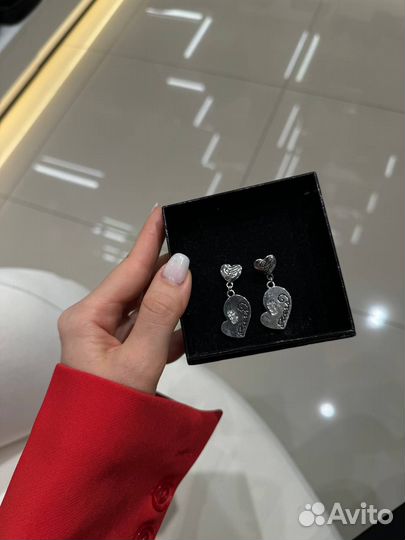 Сережки guess Оригинал. Доставка по всей РФ