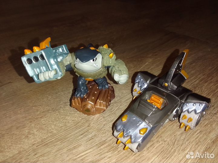 Фигурки для игры 