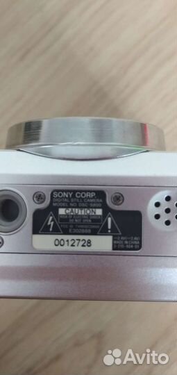 Компактный фотоаппарат