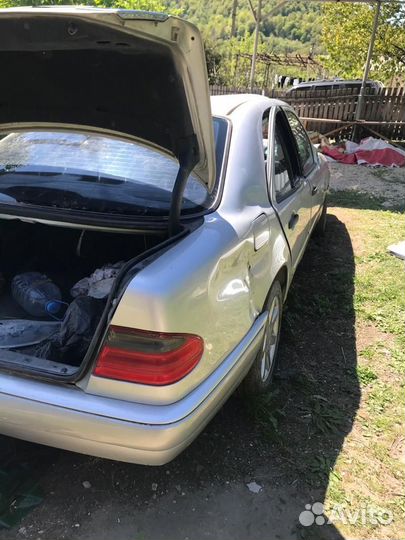 Mercedes-Benz E-класс 4.3 AT, 1996, битый, 245 355 км