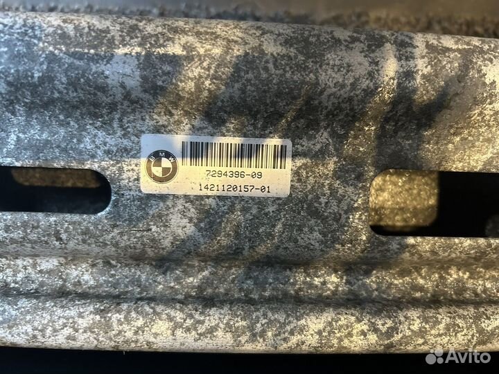 Продам усилитель заднего бампера бмв (F15)