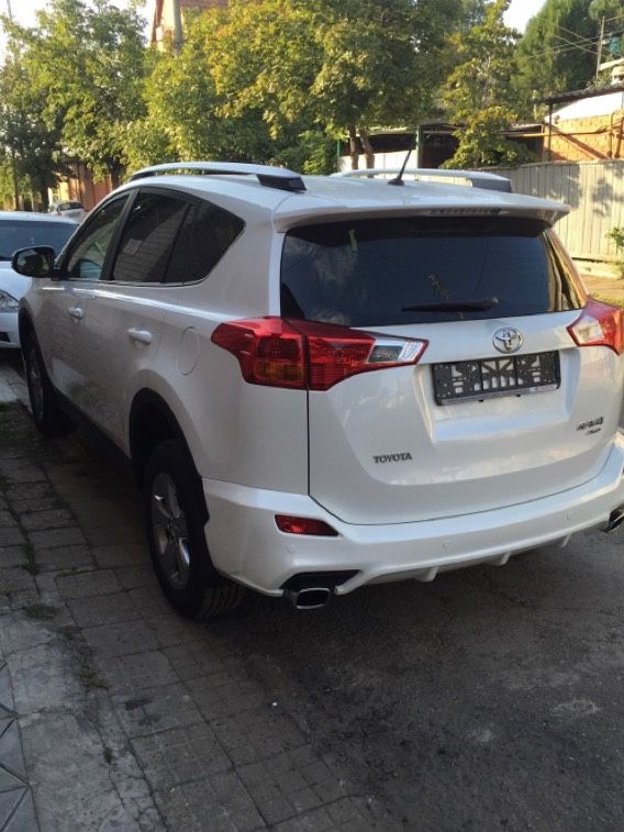 Toyota RAV4: фото владельца