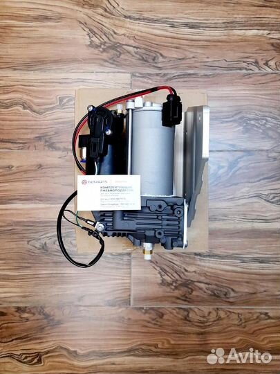 Компрессор подвески AMK Land Rover Discovery