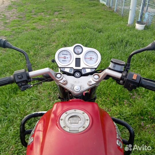 Мотоцикл 150 кубов