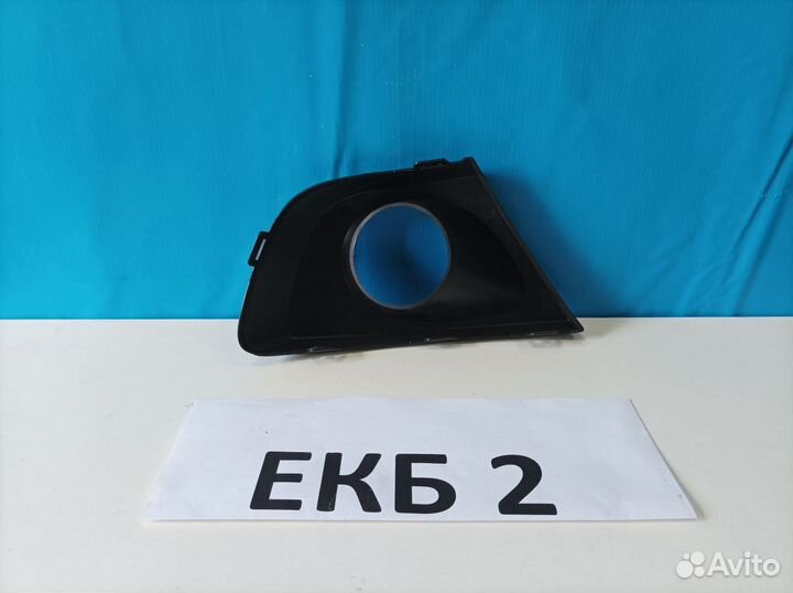 Окантовка птф правая Renault Duster 1 2011