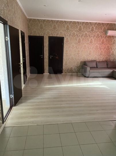 Дом 93 м² на участке 4 сот.