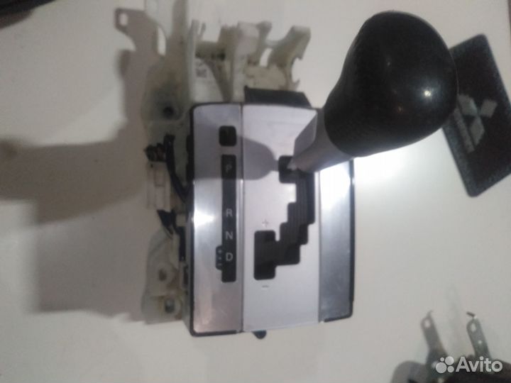 Селектор перекл.передач mitsubishi lancer x 1.8CVT