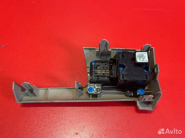 Блок управлени зеркалами Lexus Lx570 URJ201L